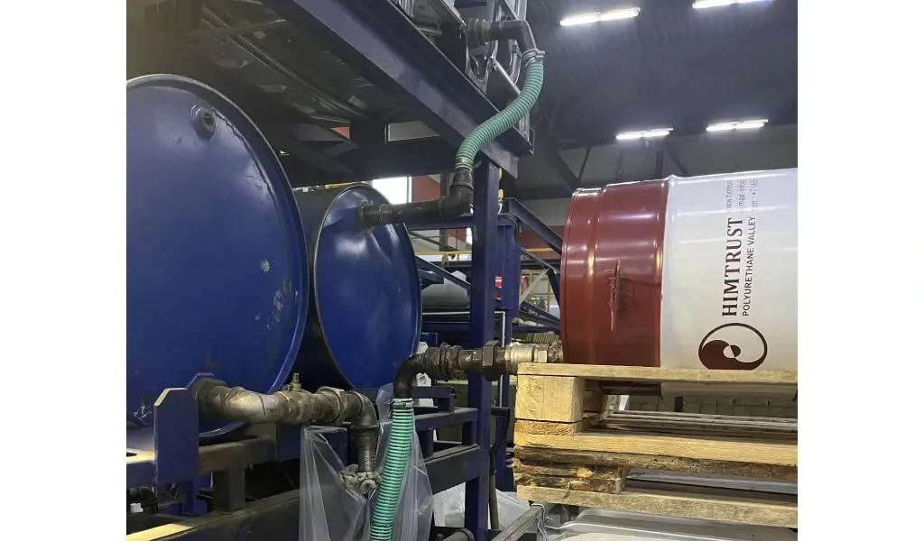 испытания ПУ-клея от Химтраст.jpg